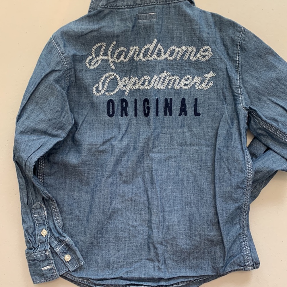 Long sleeve button down. - Picture 4 of 4